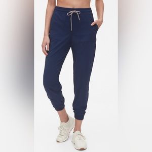 NWOT GapFit Hiking Joggers, elysian blue, S Petite
